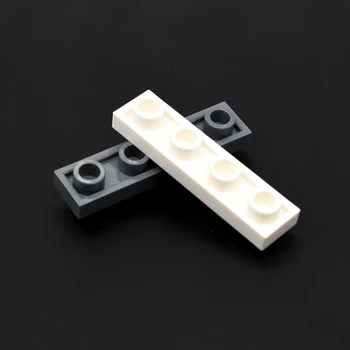 100 vienetų granulių blokai urmu, 1x4 viršutinės ir apatinės dvipusis išgaubti specialios struktūros suderinama dalys