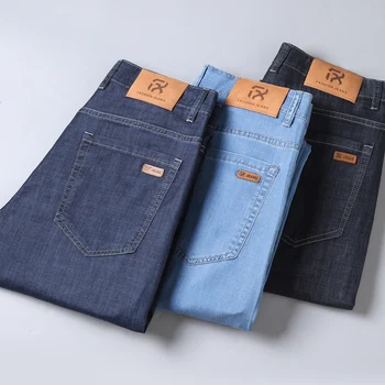 2021 m. pavasario vasaros classic prekės ženklo verslo atsitiktinis vyriški tiesiai plono džinsinio džinsus aukštos kokybės Lajocelis lengvas ruožas džinsai
