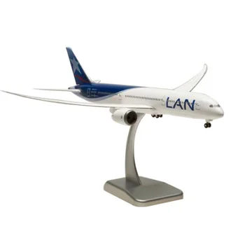787 Plokštumoje Modelis 1:200 Masto Čilė LAN B787 B777 Lėktuvų Bazę ABS Plastiko Orlaivių Plokštumoje Modelis Žaislas W Važiuoklės Modelis Žaislai