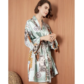 Moterų Pavasarį, Rudenį ilgomis Rankovėmis Kimono Skraiste Lengvas Šilko Chalatą Pižamą Didelio Dydžio